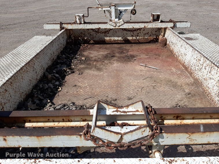 image for item OF9438 1995 Altec  pole trailer