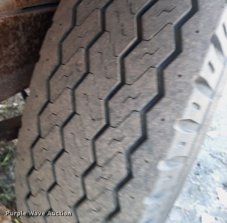 image for item OF9438 1995 Altec  pole trailer