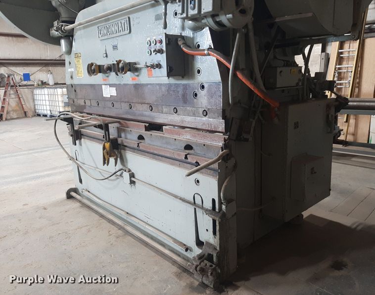 image for item OF9562 Cincinnati  press brake