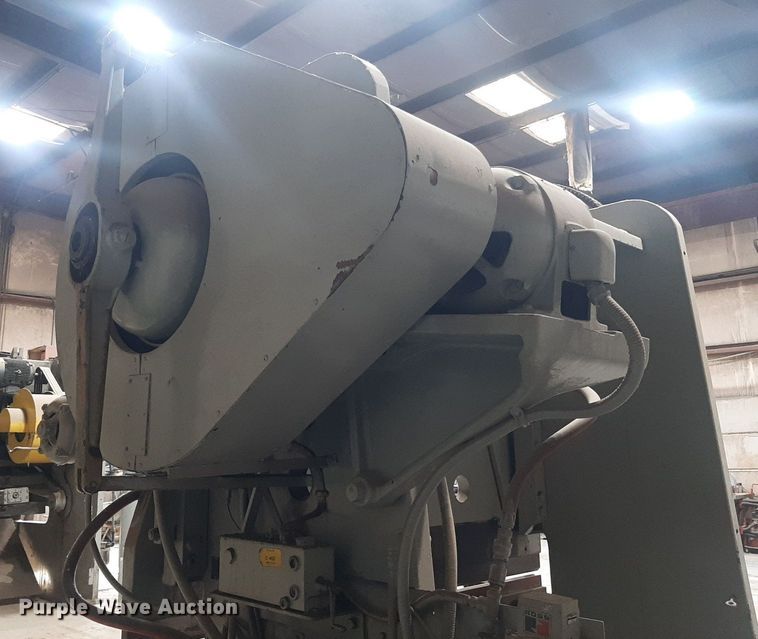 image for item OF9562 Cincinnati  press brake