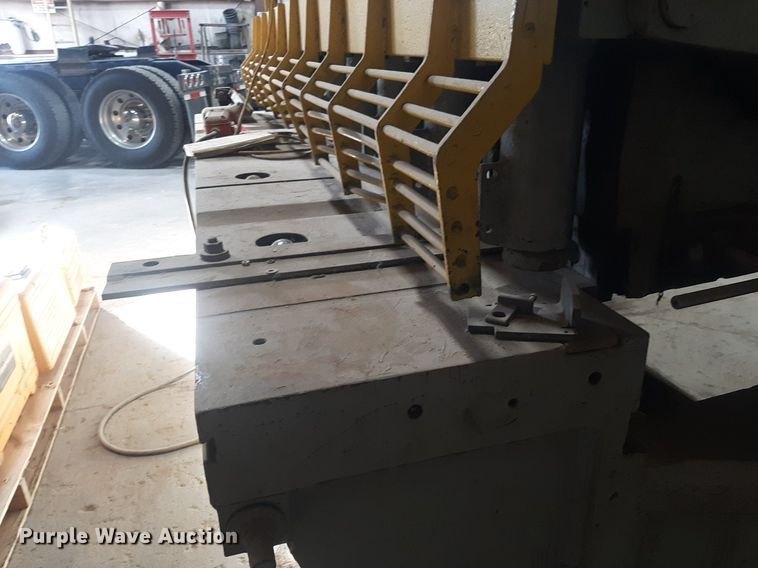 image for item OF9563 Cincinnati  metal shear