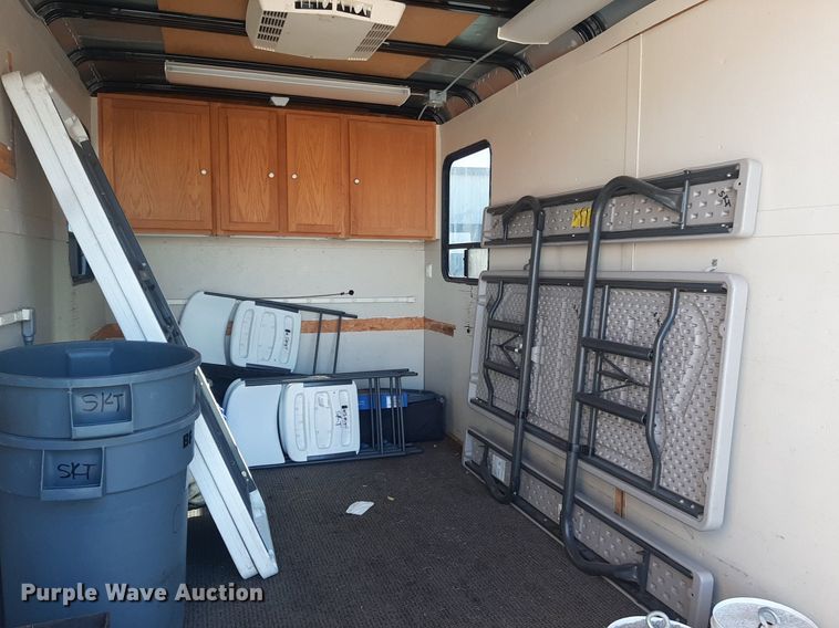 image for item OF9590 2001 Pace VC718TA2  enclosed cargo trailer