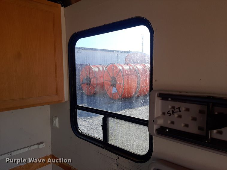 image for item OF9590 2001 Pace VC718TA2  enclosed cargo trailer