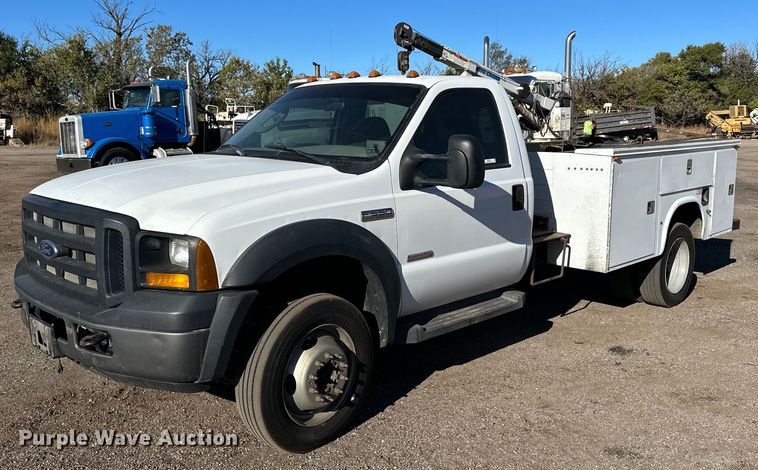 image for item OK9029 2007 Ford F550 Super Duty XL  utility / service truck