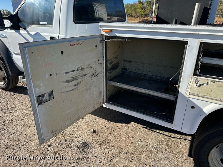 image for item OK9029 2007 Ford F550 Super Duty XL  utility / service truck