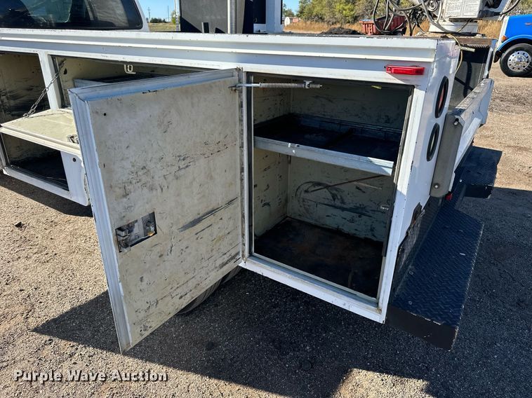 image for item OK9029 2007 Ford F550 Super Duty XL  utility / service truck