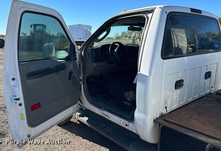 image for item OK9029 2007 Ford F550 Super Duty XL  utility / service truck