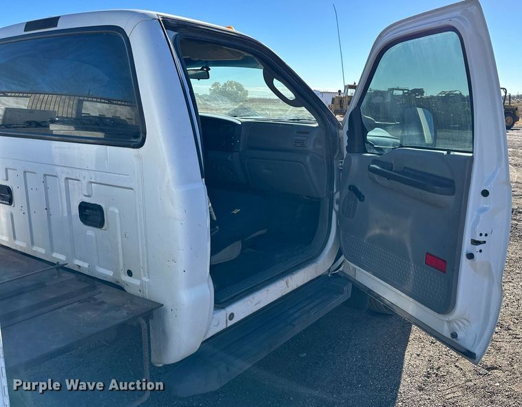 image for item OK9029 2007 Ford F550 Super Duty XL  utility / service truck