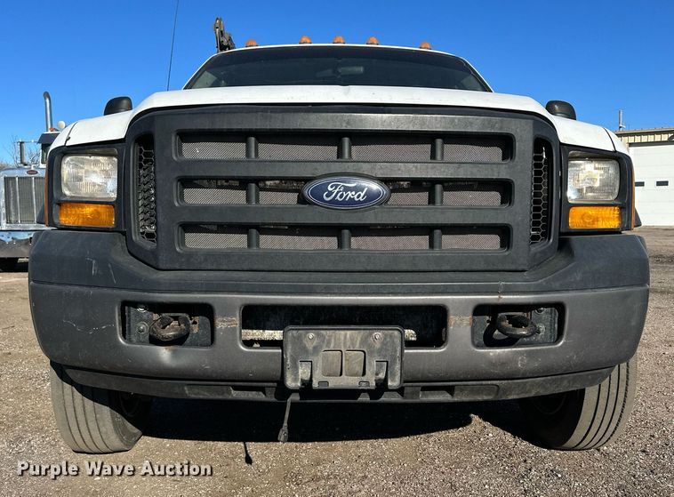 image for item OK9029 2007 Ford F550 Super Duty XL  utility / service truck
