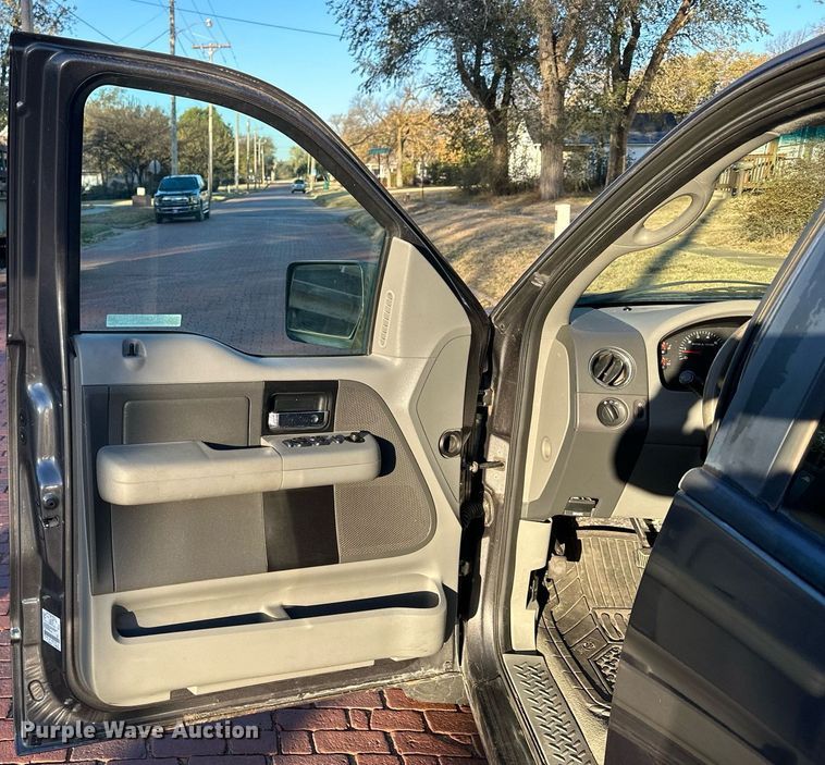 image for item OK9141 2007 Ford F150  SuperCrew pickup truck