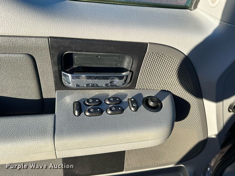 image for item OK9141 2007 Ford F150  SuperCrew pickup truck