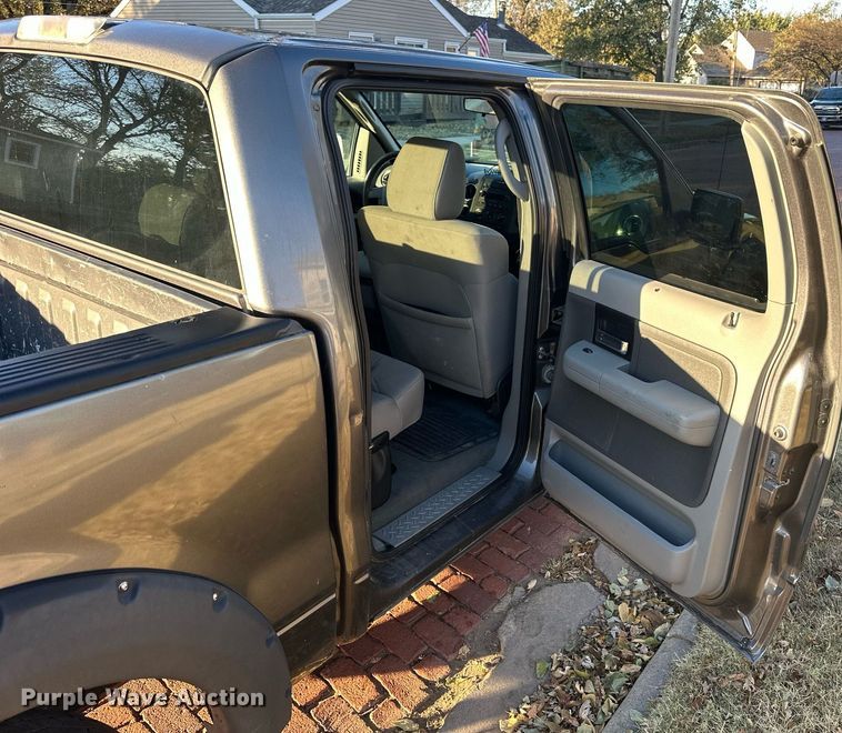 image for item OK9141 2007 Ford F150  SuperCrew pickup truck