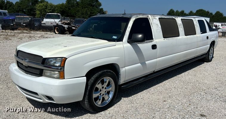 image for item OK9771 2003 Chevrolet Avalanche  limousine