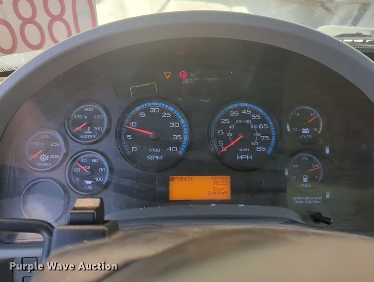 image for item OL9045 2017 International TerraStar  box truck