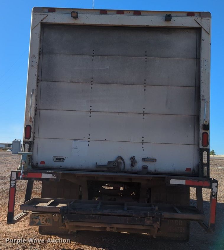 image for item OL9052 2007 Ford F750 Super Duty  box truck