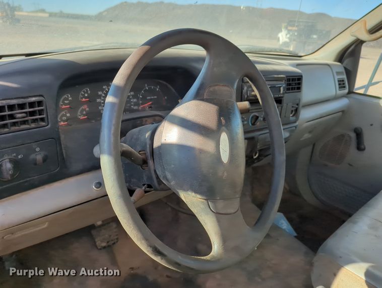 image for item OL9052 2007 Ford F750 Super Duty  box truck