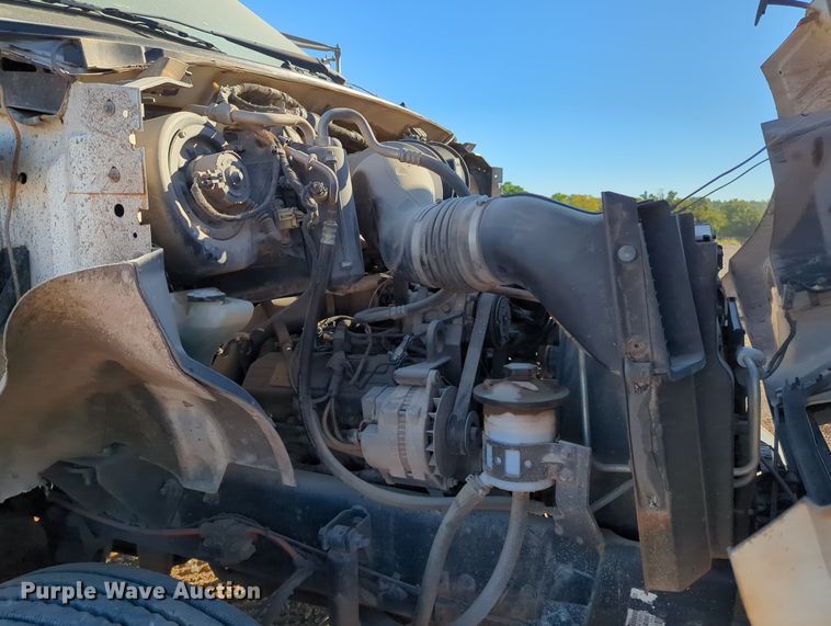 image for item OL9052 2007 Ford F750 Super Duty  box truck