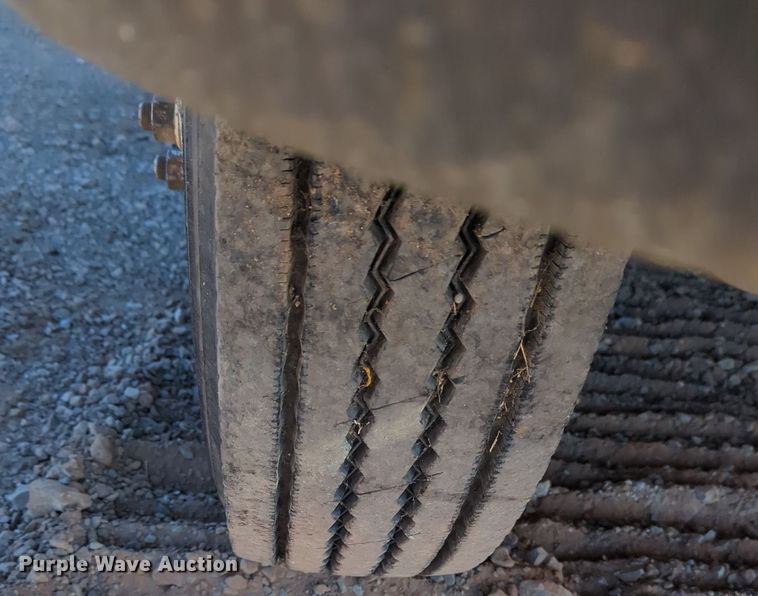 image for item OL9052 2007 Ford F750 Super Duty  box truck