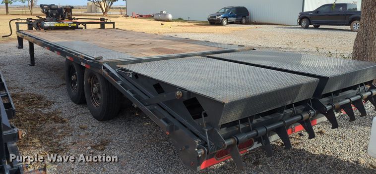 image for item OL9091 2022 Lamar  equipment trailer