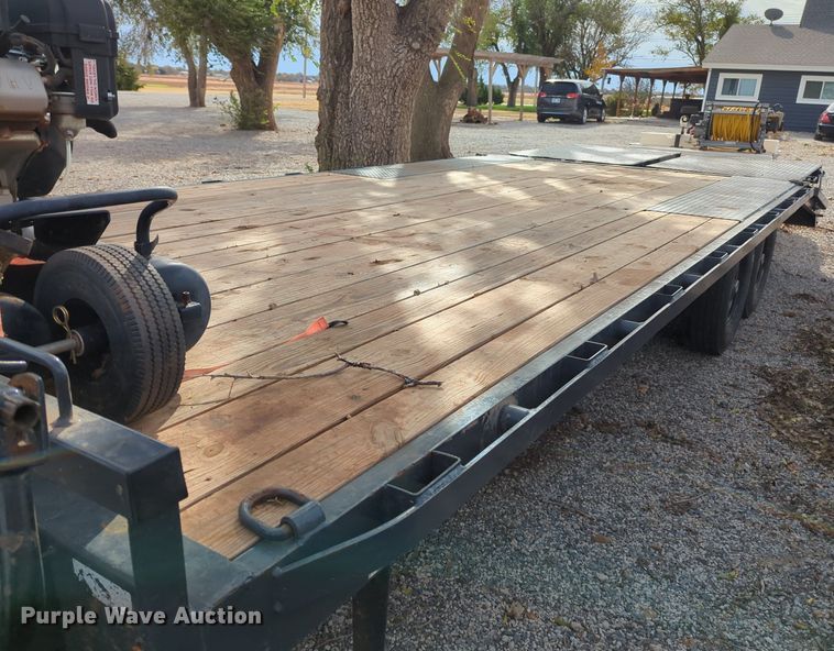 image for item OL9091 2022 Lamar  equipment trailer