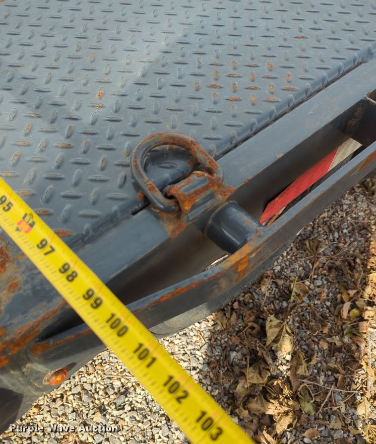 image for item OL9091 2022 Lamar  equipment trailer