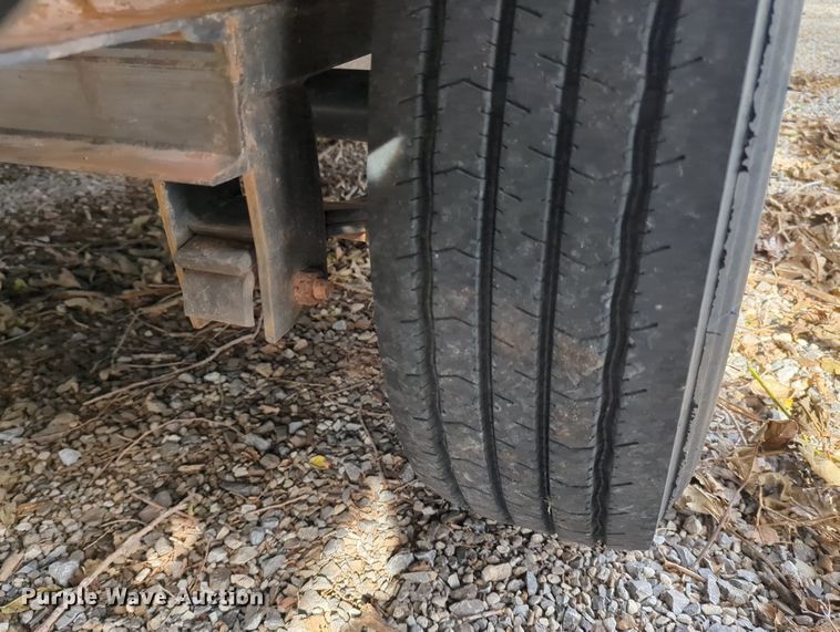 image for item OL9091 2022 Lamar  equipment trailer