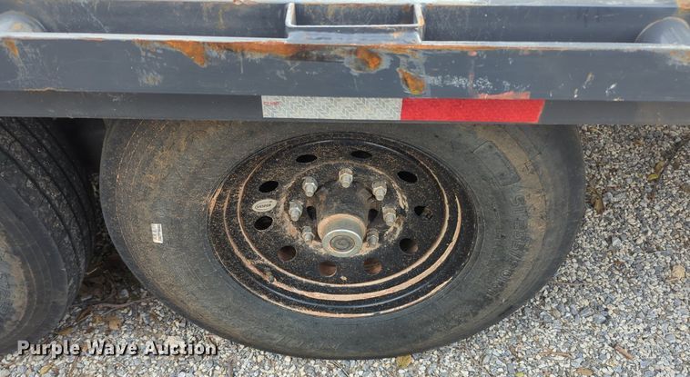 image for item OL9091 2022 Lamar  equipment trailer