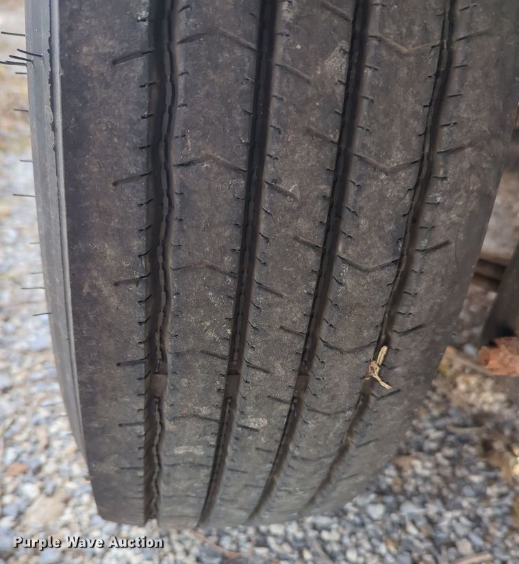 image for item OL9091 2022 Lamar  equipment trailer