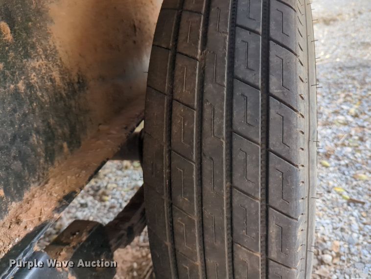 image for item OL9092 2022 Davidson  equipment trailer