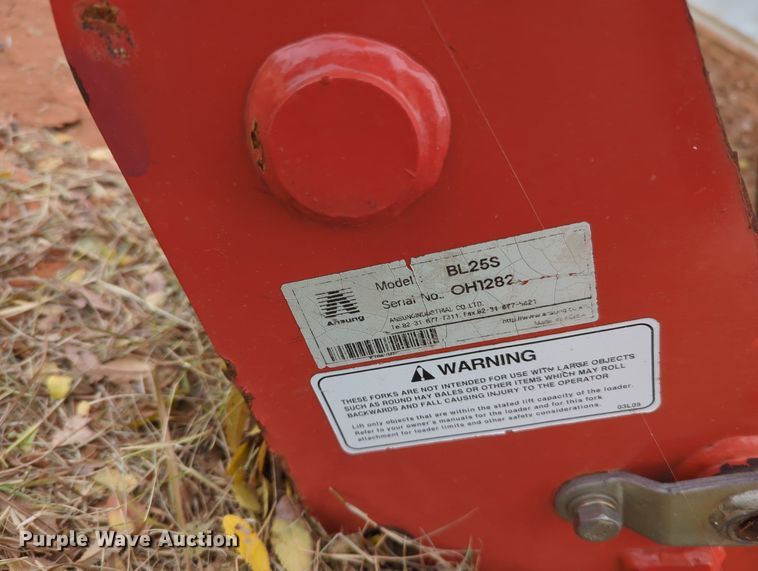 image for item OL9096 Branson BL25S  loader