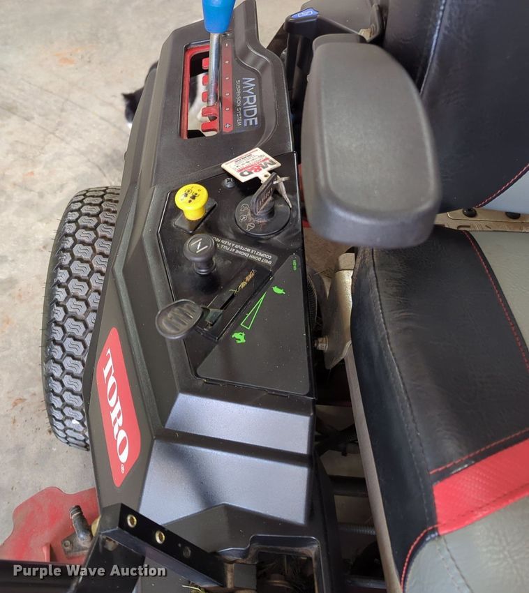 image for item OL9097 2021 Toro 75755  ZTR lawn mower