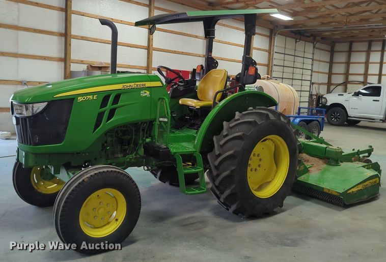 image for item OL9099 2018 John Deere 5075E  tractor