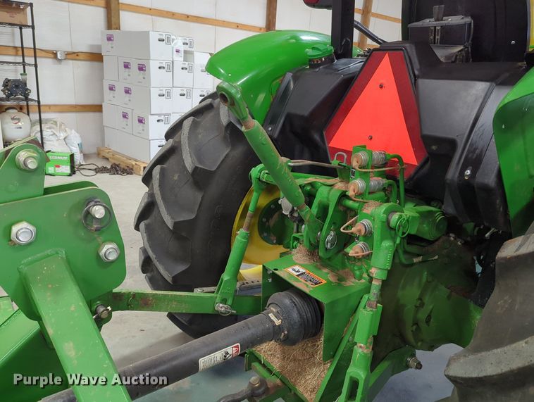image for item OL9099 2018 John Deere 5075E  tractor