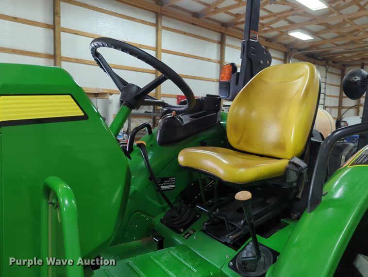 image for item OL9099 2018 John Deere 5075E  tractor
