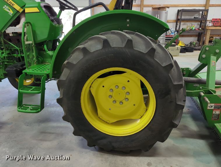 image for item OL9099 2018 John Deere 5075E  tractor