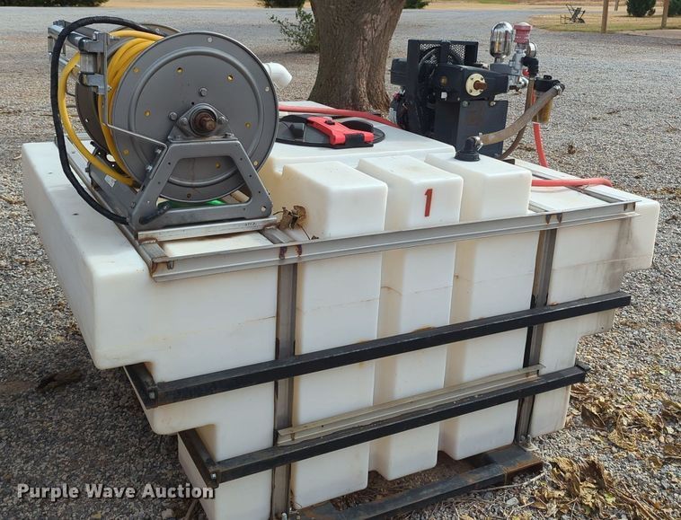 image for item OL9100 GNC  turf sprayer