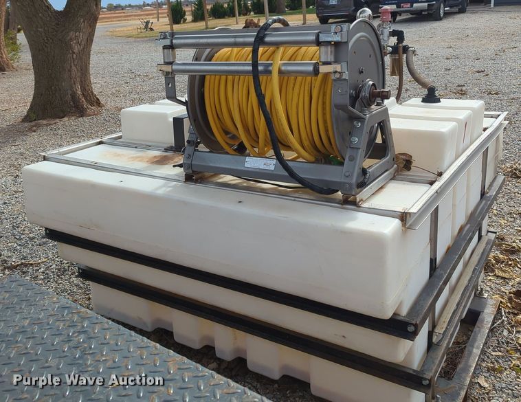 image for item OL9100 GNC  turf sprayer