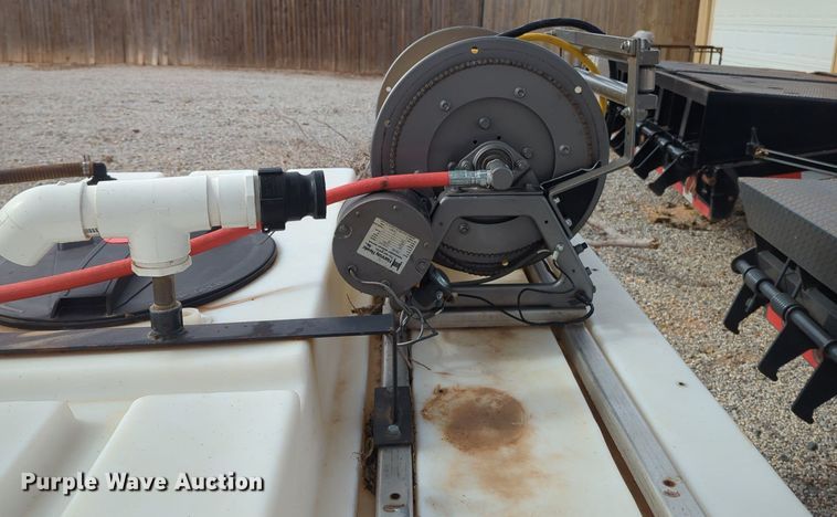 image for item OL9100 GNC  turf sprayer