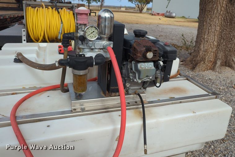 image for item OL9100 GNC  turf sprayer