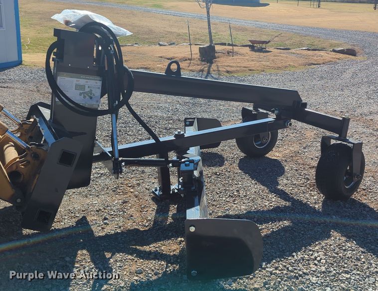 image for item OL9112 2023 LandHonor GM-12-96W  skid steer grader