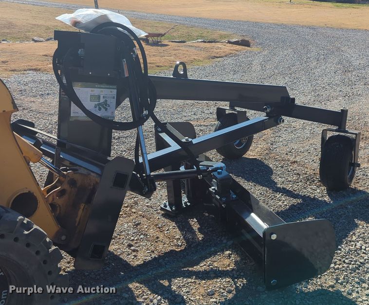 image for item OL9112 2023 LandHonor GM-12-96W  skid steer grader