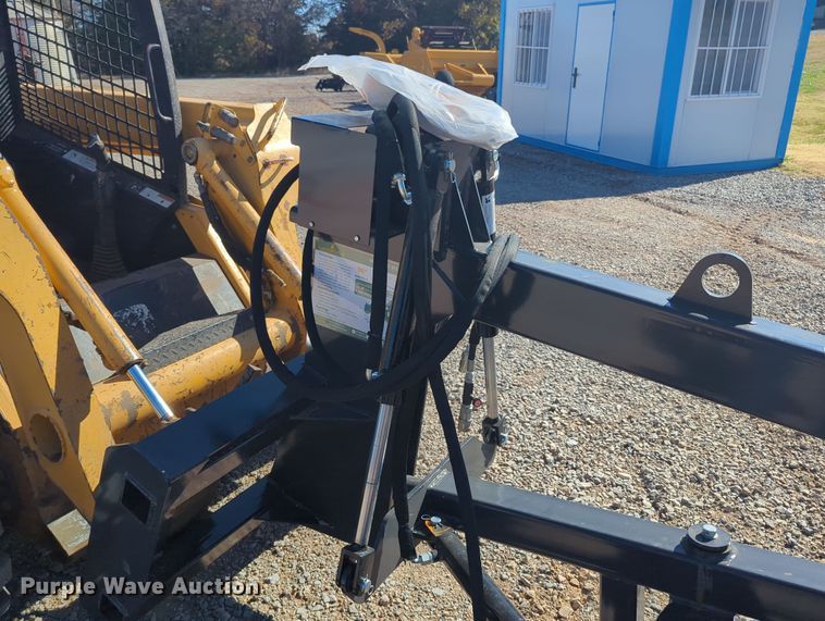 image for item OL9112 2023 LandHonor GM-12-96W  skid steer grader