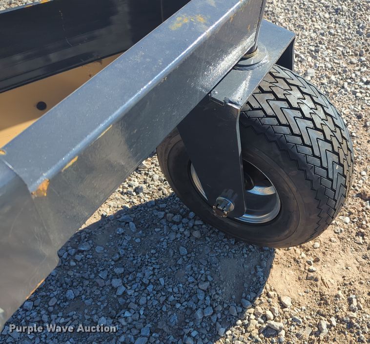 image for item OL9112 2023 LandHonor GM-12-96W  skid steer grader