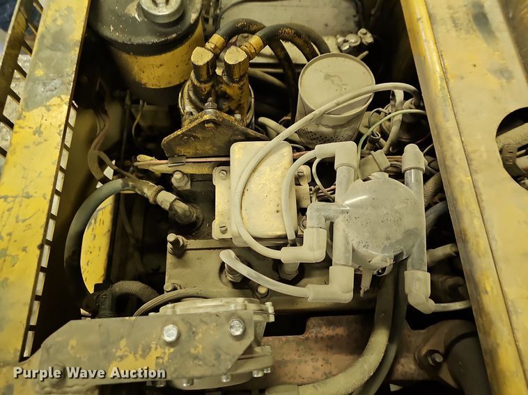 image for item OL9288 Caterpillar TC30  forklift