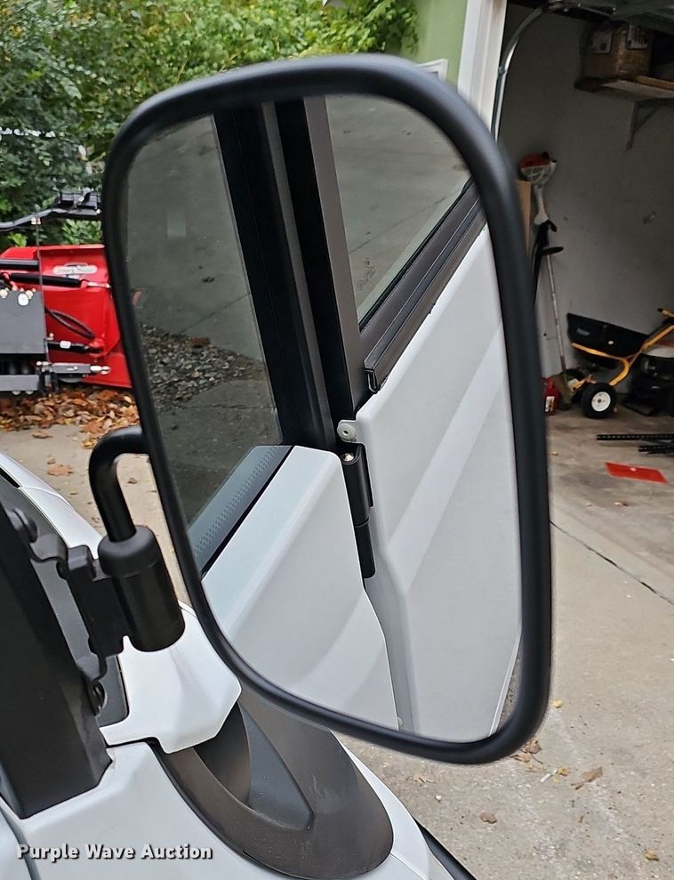 image for item OL9293 2018 Polaris Gem e6  utility vehicle