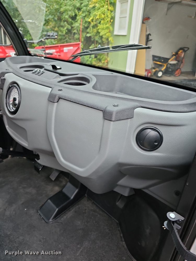 image for item OL9293 2018 Polaris Gem e6  utility vehicle