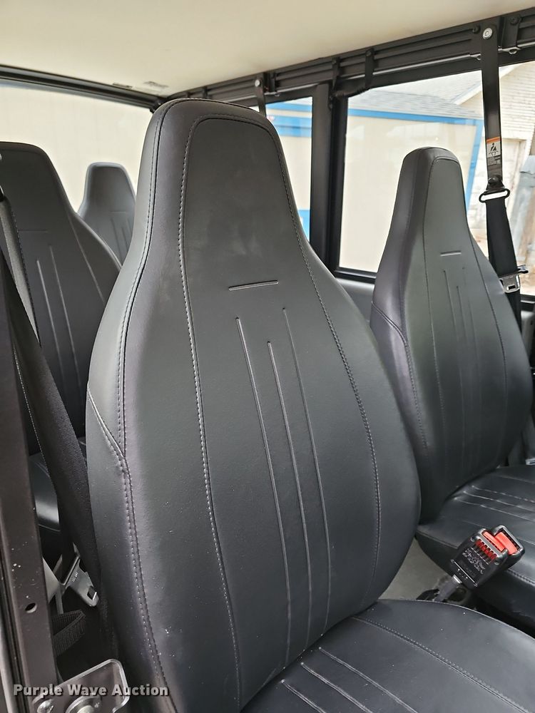 image for item OL9293 2018 Polaris Gem e6  utility vehicle