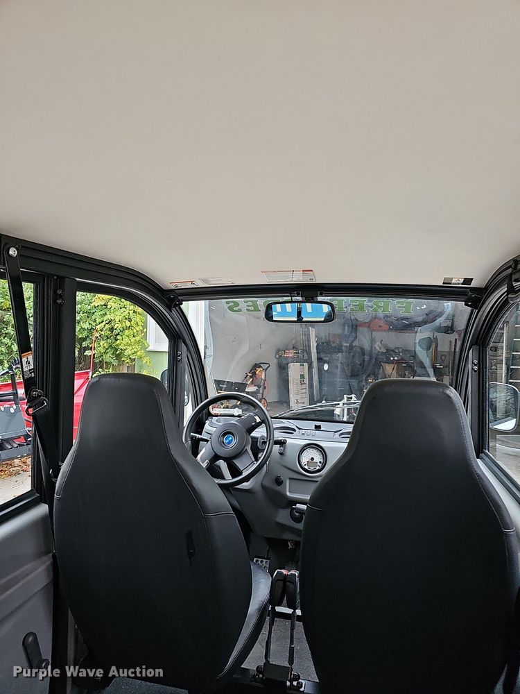 image for item OL9293 2018 Polaris Gem e6  utility vehicle