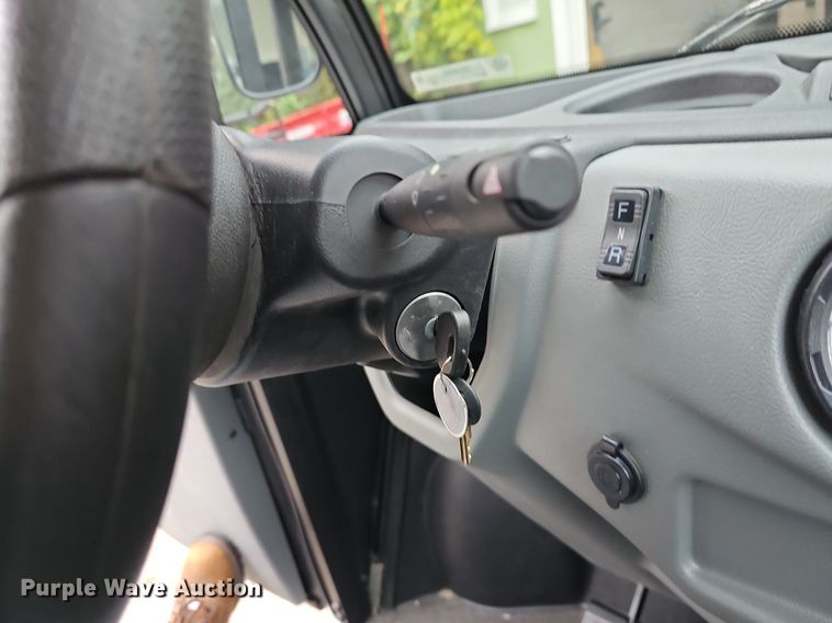 image for item OL9293 2018 Polaris Gem e6  utility vehicle