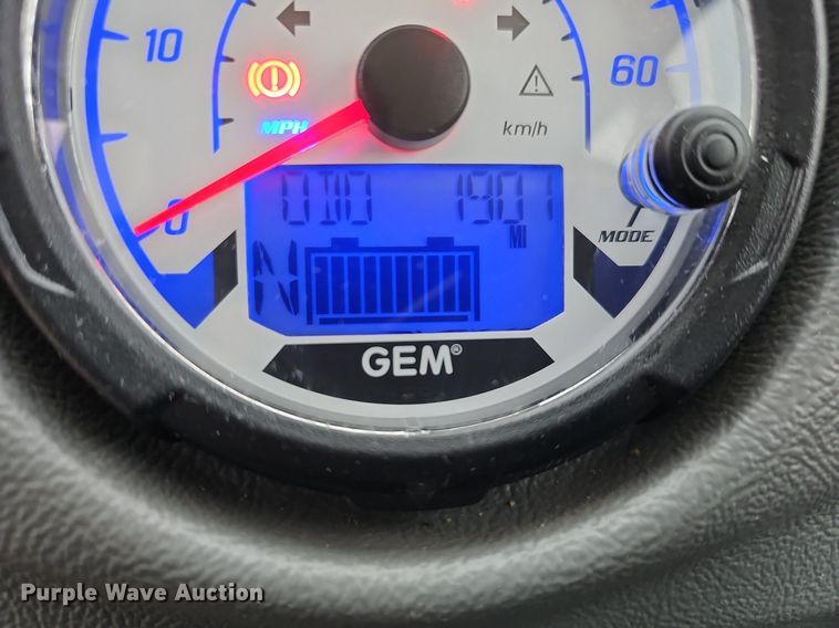 image for item OL9293 2018 Polaris Gem e6  utility vehicle